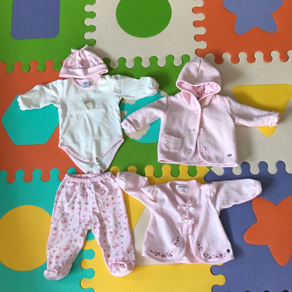 Pink pink pink baby outfit, never worn!